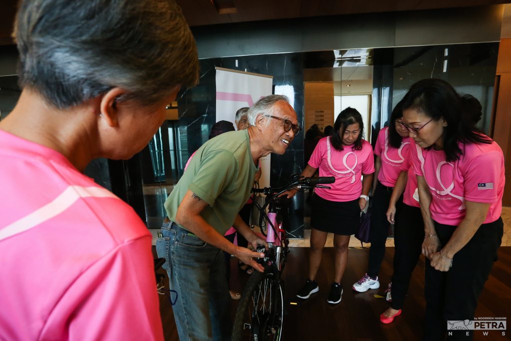 21102022-Pink-Challenge-Malaysia-Bike-NOOREEZA-HASHIM-IMG_1245